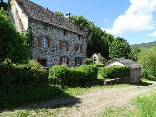 gite du cresponnet - Location saisonnière - Murat