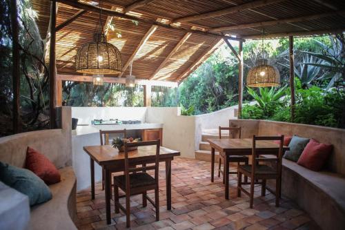 Kitchen, Tofinho Beach House Apartments in Inhambane