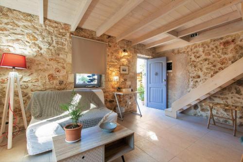 Luxurious bungalow in Ipsos beach 3