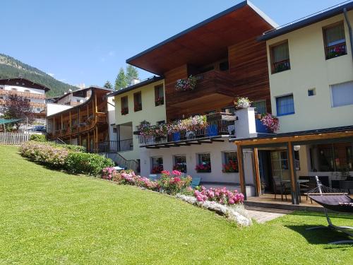Garni Enrosadira – Vigo di Fassa, TN