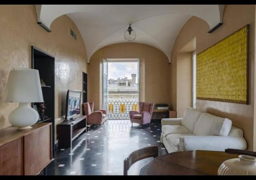 ALTIDO Exclusive Flat for 6 near Cathedral of Genoa - Apartment
