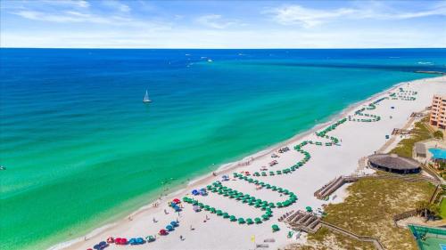 Holiday Surf & Racquet Club 416