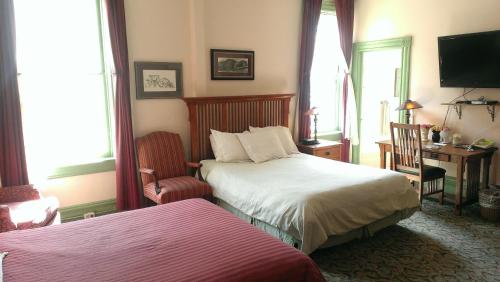 Queen Room with Two Queen Beds