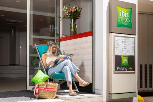 芒通城中心宜必思尚品酒店 芒通城中心宜必思尚品酒店