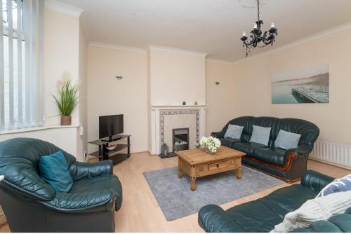 Beautiful Marine Park 2 Bedroom Apartment, South Shields, Tyne and Wear
