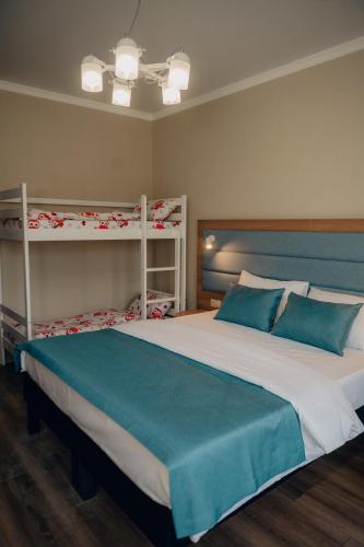 Абрикос Garden Hotel - image 3