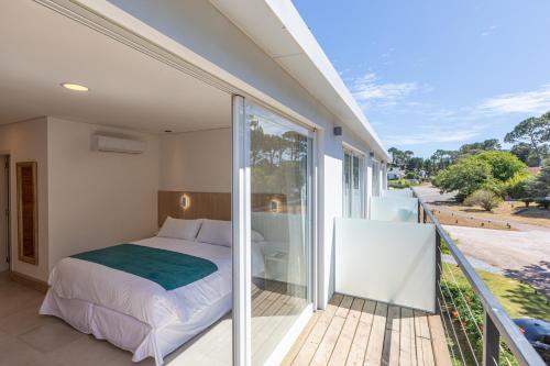 303906839 Live Hotel Boutique (Adults only)