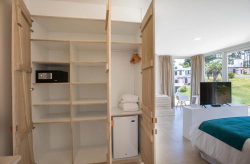 303907981 Live Hotel Boutique (Adults only)