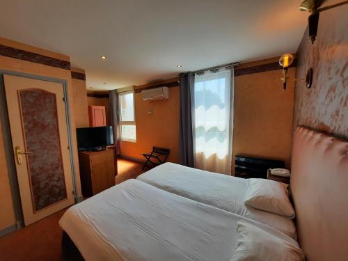 Logis Hotel restaurant LE MEDICIS
