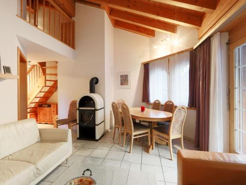 Apartment Les Violettes-2 by Interhome, Zermatt (fotografie 5)