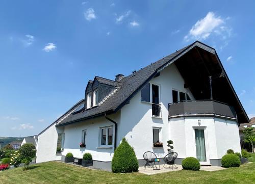 外部景觀, Ferienwohnung auf der Moselhöhe - Nähe Koblenz und Cochem (Ferienwohnung auf der Moselhohe - Nahe Koblenz und Cochem) in 迪布利希