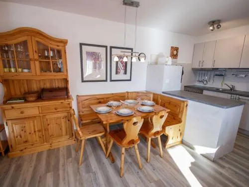 Apartment Les Bouillets by Interhome in Veysonnaz, Schweiz