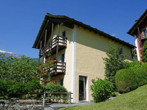  Apartment Nelly by Interhome, Pension in Ponto Valentino bei Alpe di Scieru