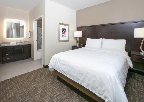 Staybridge Suites Plano - Richardson Area, an IHG Hotel in Plano, USA