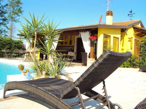 Úszómedence, Casa di Campagna B&B La Corte Ferrara in Occhiobello
