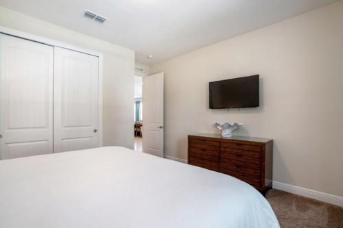 8 Bed 8 Bath With Everything You Want! villa - image 3