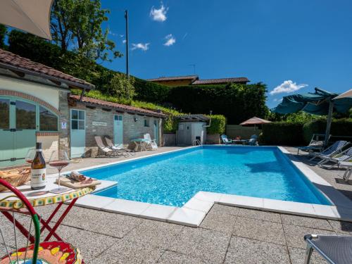  Holiday Home La Lepre Danzante by Interhome in Benevello