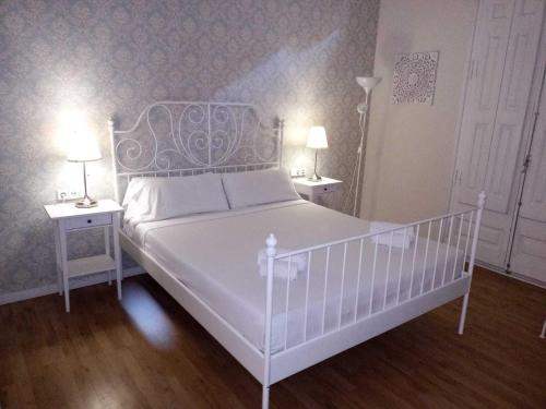 Lumine Luxury Suites by gaiarooms, Barcelona