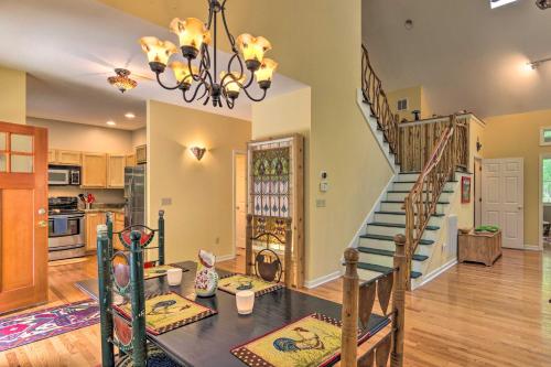 Jeter Mountain Joy Retreat with Deck and Fire Pit! - image 6