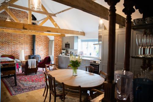 편의 시설/서비스, The Cowshed Port Lympne in 이스트본