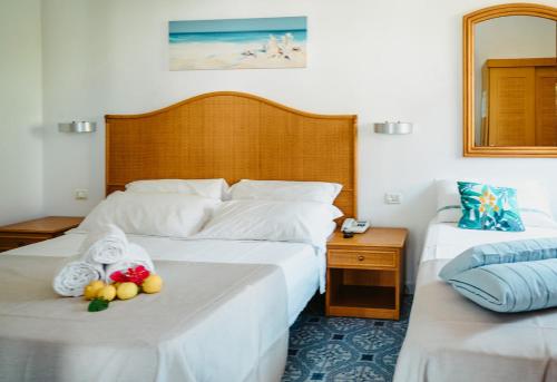 Hotel Rojas Room Type - Triple Room