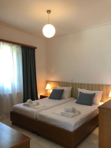  Politia Villas in Karystos