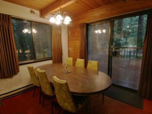 Holiday Home 35SL Pet Friendly Cabin near Skiing - main image