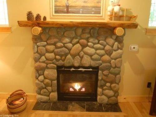 Holiday Home 95GS Pet Friendly Cabin w- Hot Tub - main image