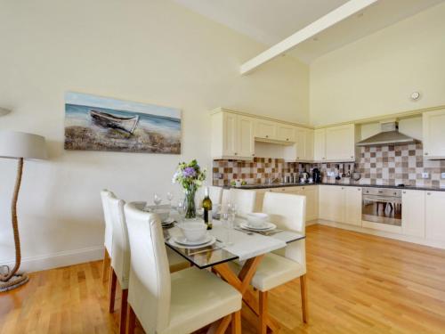 Holiday Home Edmonton-2 gîte à louer Whitecross