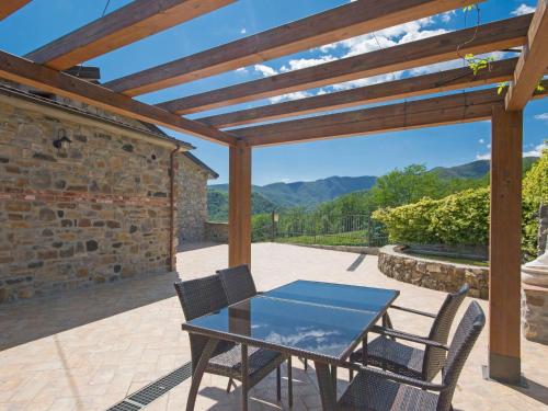 Holiday Home Cantiniere by Interhome in Tresana
