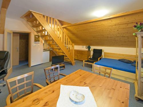 Apartment Ostružná-1 by Interhome (Apartment Ostruzna-1 by Interhome) in 奧斯特魯茲納