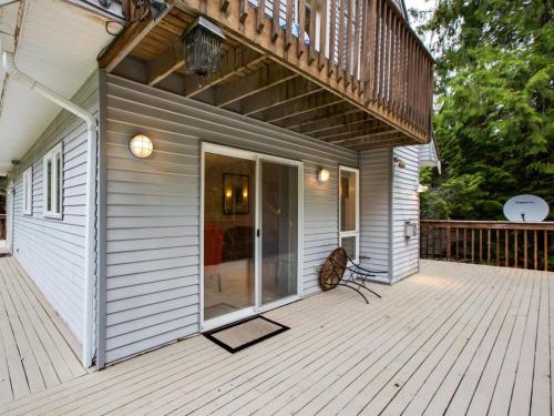 Holiday Home 58MBR - Great Wraparound Porch! - image 3