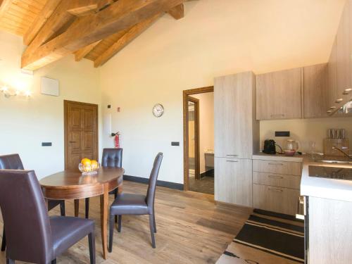 Holiday Home Agr- Castello della Mugazzena by Interhome in Tresana