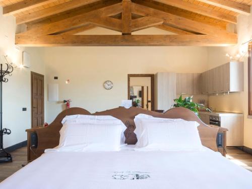 Holiday Home Agr- Castello della Mugazzena by Interhome in Tresana
