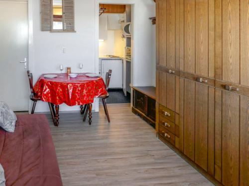  Studio Rosablanche-106 by Interhome in Siviez