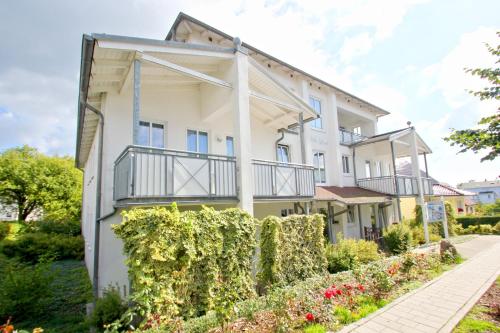 Apartment with Balcony image 10