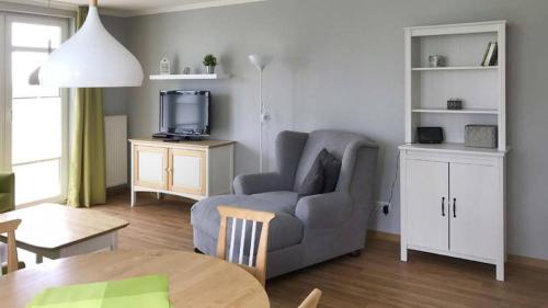 Terrasse, gratis Nutzung vom AHOI Erlebnisbad und Sauna - Meeresblick FeWo 10, Göhren (photo 5)