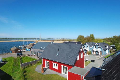 Haus ButjeButje Haus - Terrasse, Sauna, Yachthafen