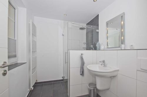Holiday Home image 10