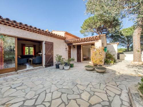 Holiday Home La Graouilly gîte à louer Golf Sainte-Maxime