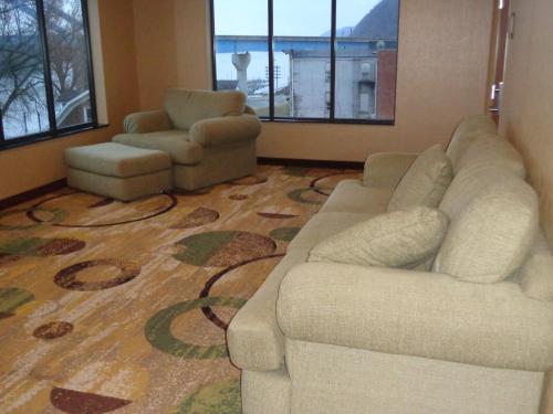 Cobblestone Inn & Suites - Marquette - image 24