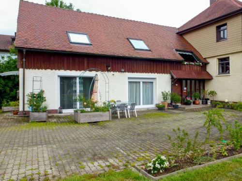 Holiday Home Schmetterlingsgarten by Interhome in Hufingen