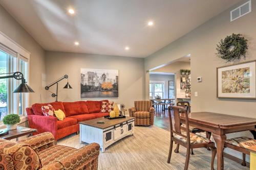 Renovated Craftsman House with Patio and Fire Pit! in Vevay, USA