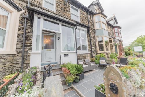 ABACUS HOUSE in Windermere City Center