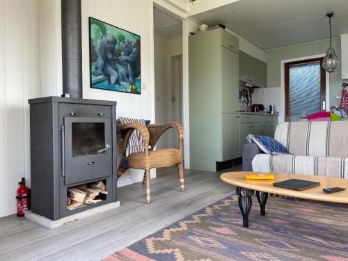  The Outpost Lakehouse- enjoy our house at Reeuwijkse Plassen - near Gouda in Reeuwijk