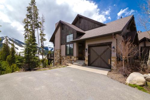 Luxury Villa #301 Next To Resort Hot Tub & Great Views - FREE Activities & Equipment Rentals Daily - image 6