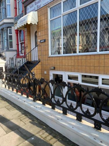 Alondra Contactless Hotel by BET Stays – Blackpool