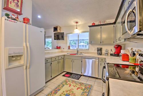 Family Home with Shared Pool Less Than 7 Mi to Wekiva Island - image 10