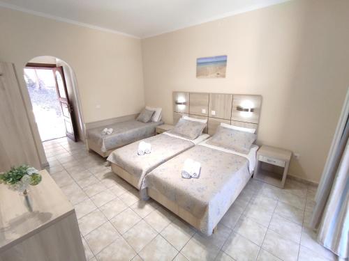  Villa Eleni - Studios in Liapades