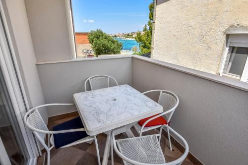 Two-Bedroom Apartment with Balcony room in Apartments Juro